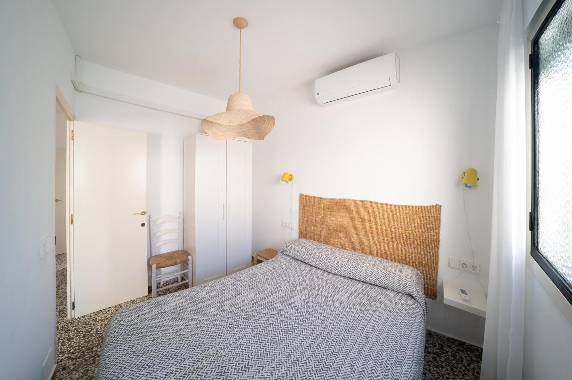 בנאלמדנה Tradicional Apartamento Central De 2 Camas Dobles מראה חיצוני תמונה