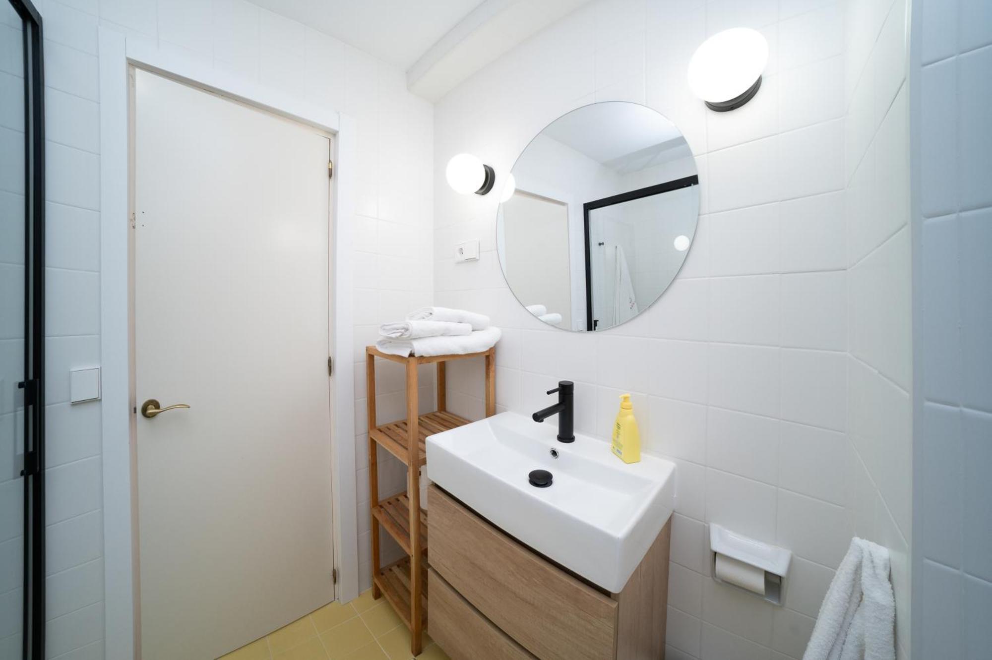 בנאלמדנה Tradicional Apartamento Central De 2 Camas Dobles מראה חיצוני תמונה
