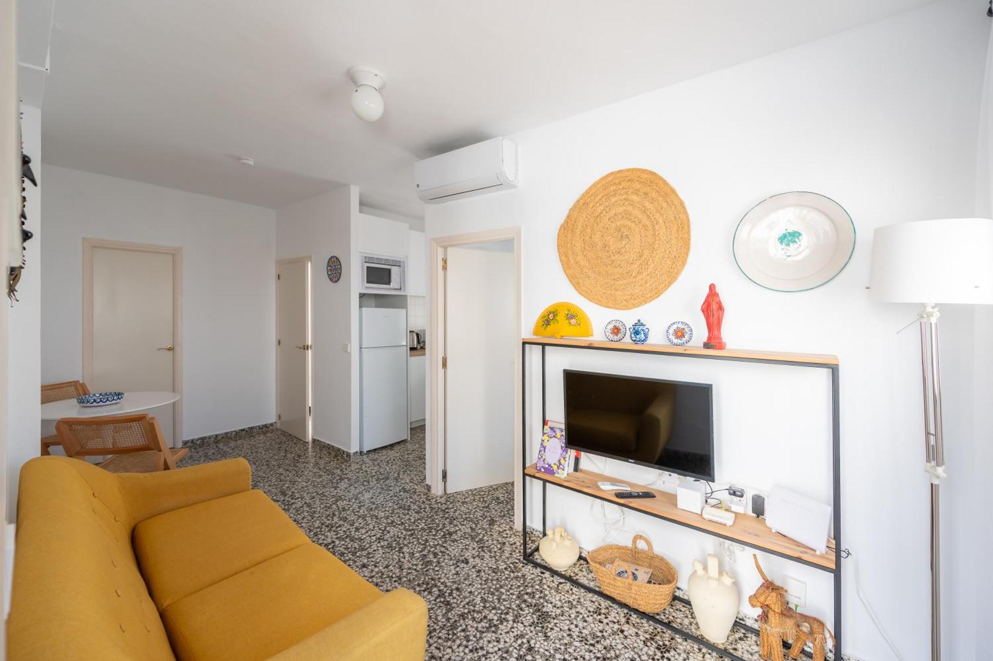 בנאלמדנה Tradicional Apartamento Central De 2 Camas Dobles מראה חיצוני תמונה