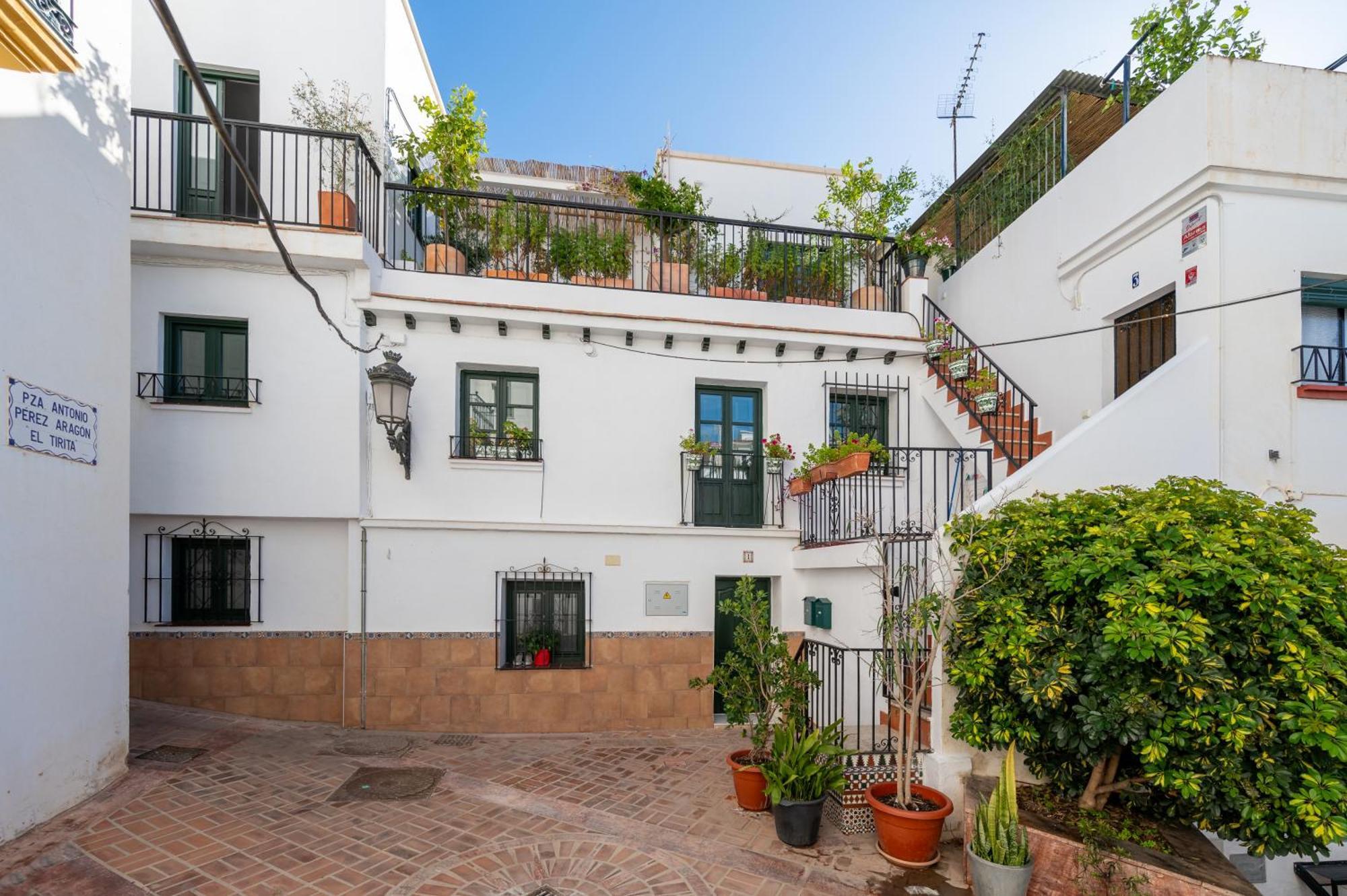 בנאלמדנה Tradicional Apartamento Central De 2 Camas Dobles מראה חיצוני תמונה